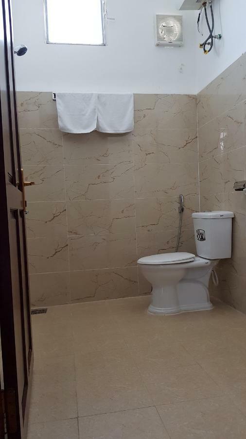 White House Hostel Нячанг Экстерьер фото