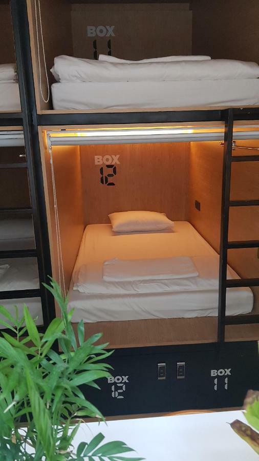 White House Hostel Нячанг Экстерьер фото